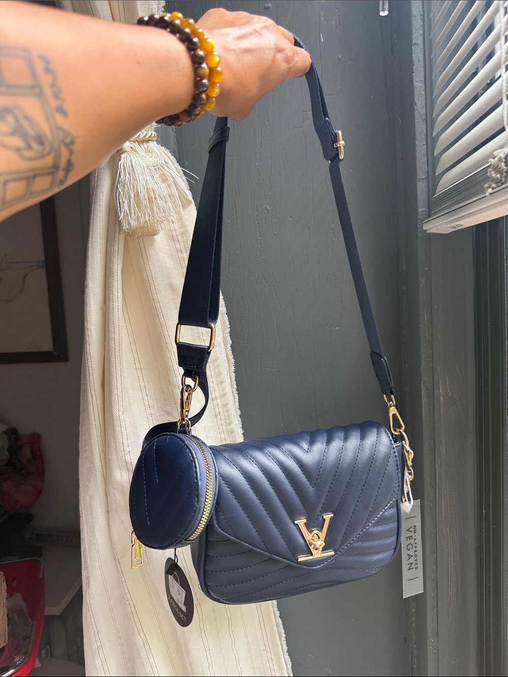 Quilted Crossbody Bag - guitar strap & chain strap included 8 by 6 by 3 - Picture 15 of 15